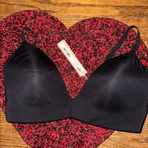 Skims Wireless Form T-Shirt Bra Black - NWT 34D